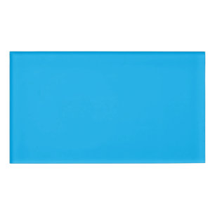 Badge D'identification Découvrez la beauté d'un ciel bleu avec un avion