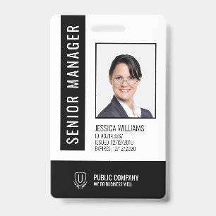 Badge d'identification d'employé du personnel à co