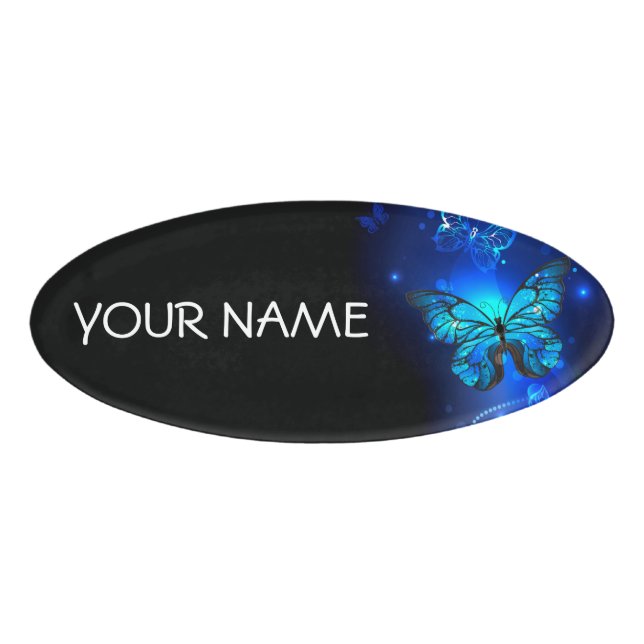 Badge D'identification Le papillon morpho dans l'Arrière - plan sombre (Devant)