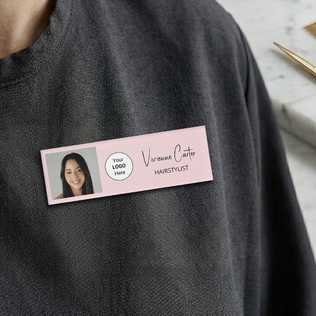 Badge D'identification Logo de script rose Blush Photo Coiffeur (Blush Pink Script Logo Photo Hair Stylist Name Tag)