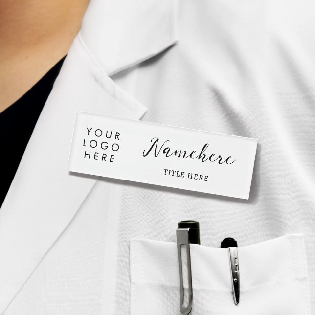 Badge D'identification Logo Moderne Calligraphie Élégant Blanc Magnet Tit (Créateur téléchargé)