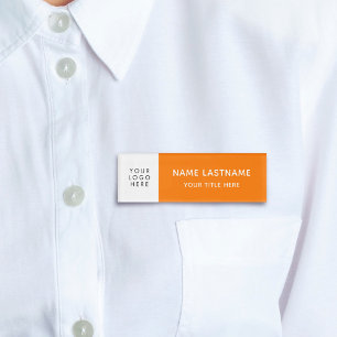 Badge D'identification Logo Orange Blanc Moderne Minimaliste Aimant Titre