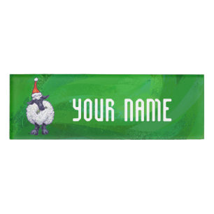 Badge D'identification Mignonne mouton à Santa Chapeau sur vert