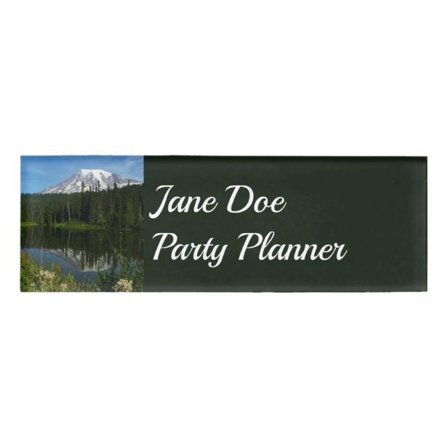 Badge D'identification Reflet du lac du mont Rainier avec des fleurs sauv (Devant)