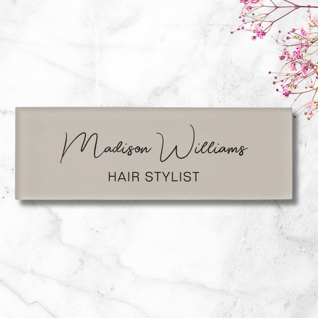 Badge D'identification Salon moderne Hair Stylo Beige (Modern Hair Stylist Salon Beige Name Tag)
