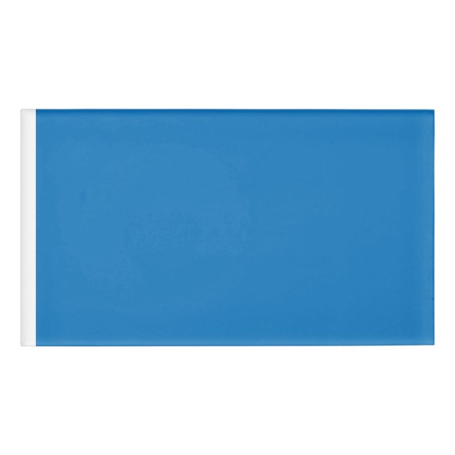 Badge D'identification Votre espace avec un mur noir et blanc intemporel (Devant)