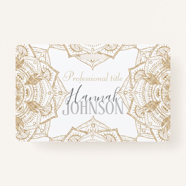 Badge Elégant Mandala Blanc & Or Dessiné À La Main (Devant)