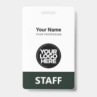 Étiquette foncée verte Nom de l'employé Logo comme