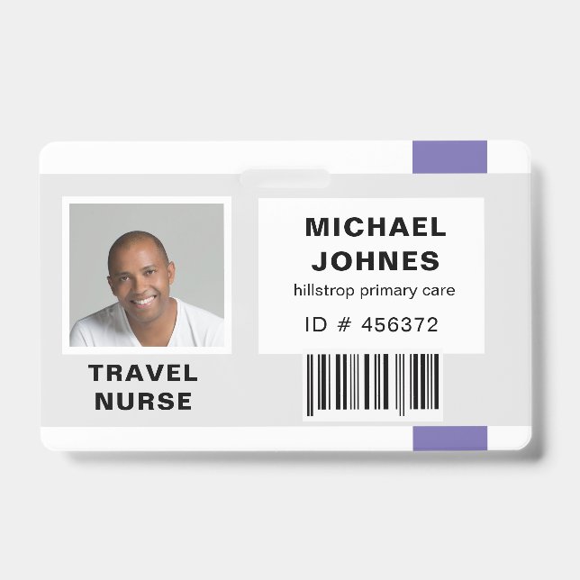 Badge étiquette nominative avec code-barres pour employé (Avant)
