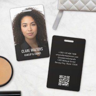 Badge Grand Nom et titre de l'artiste en maquillage Phot