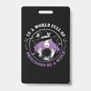 Badge Halloween Dans Un Monde Plein De Sorcières Anniver