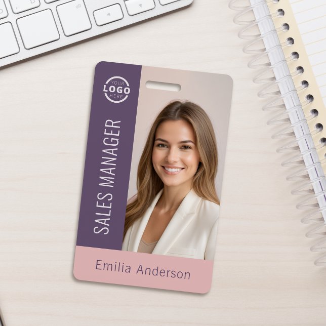 Badge Identité de l'employé avec logo de l'entreprise en (Créateur téléchargé)
