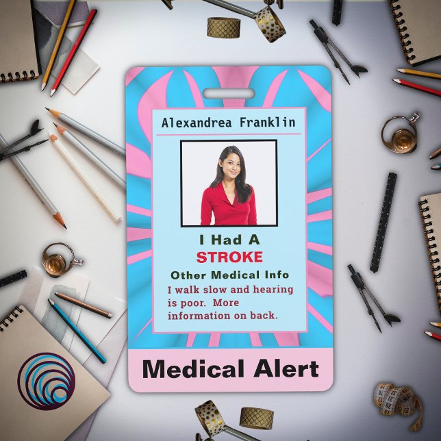 Badge Insigne de carte personnalisée Contact d'urgence M (Medical Alert Emergency Contact Custom Card Badge)