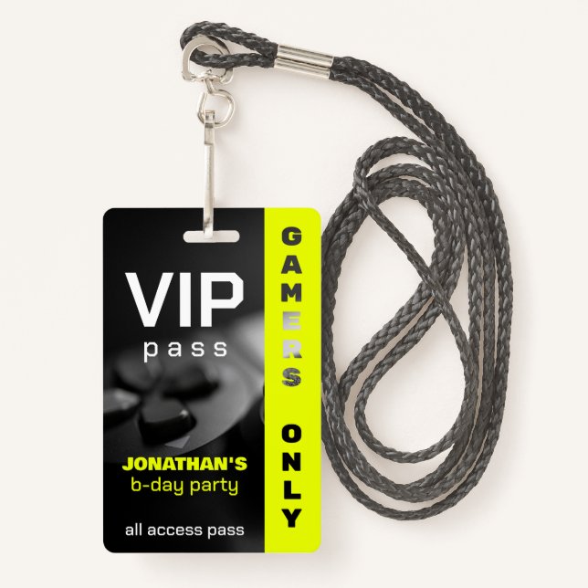Badge Jeu sur joueur personnalisé Anniversaire niveau ve (Devant avec lanière)