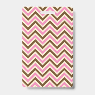 Badge Lignes Zig Zag Roses Blanches Marrons Cowgirl Coun