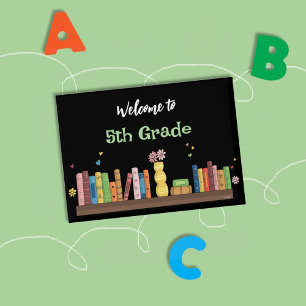 Badge Livres de retour à l'école sur le bouton noir de l