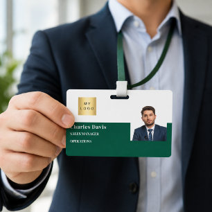 Badge logo de la carte d'identité verte de l'employé pho