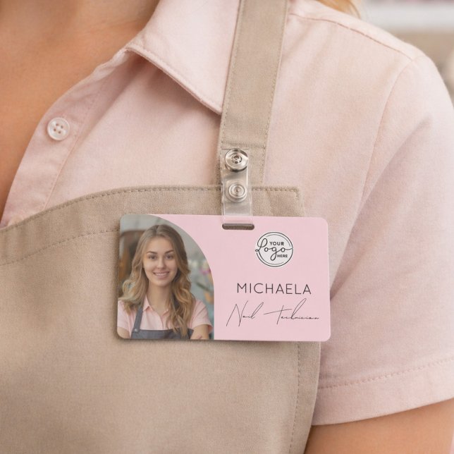 Badge Logo de script rose poudré Photo Technicien en ong (Créateur téléchargé)