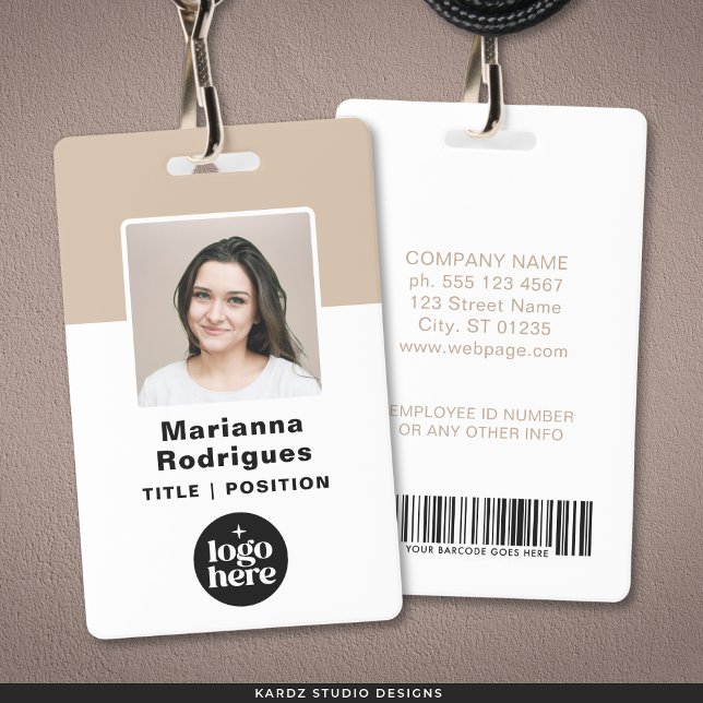 Badge Logo d'entreprise personnalisé Photo Code-barres C (Front and back are shown. Customize and choose attachment: lanyard, retractable, or metal clip)