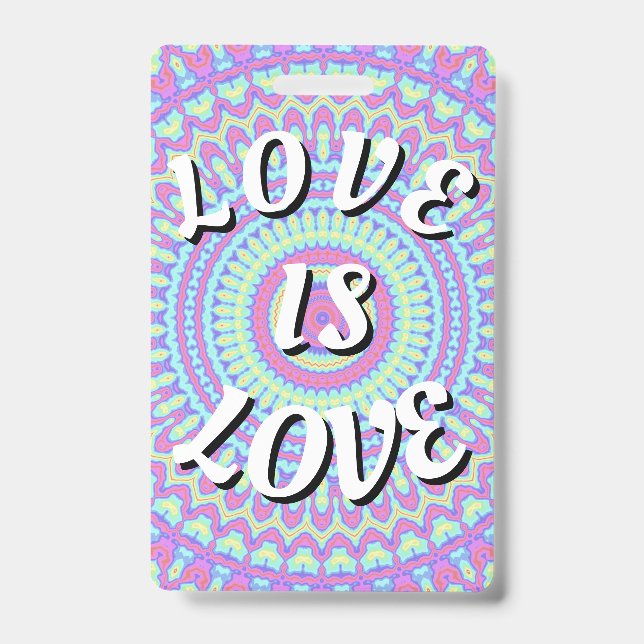 Badge Love Is Love Fierté (Avant)