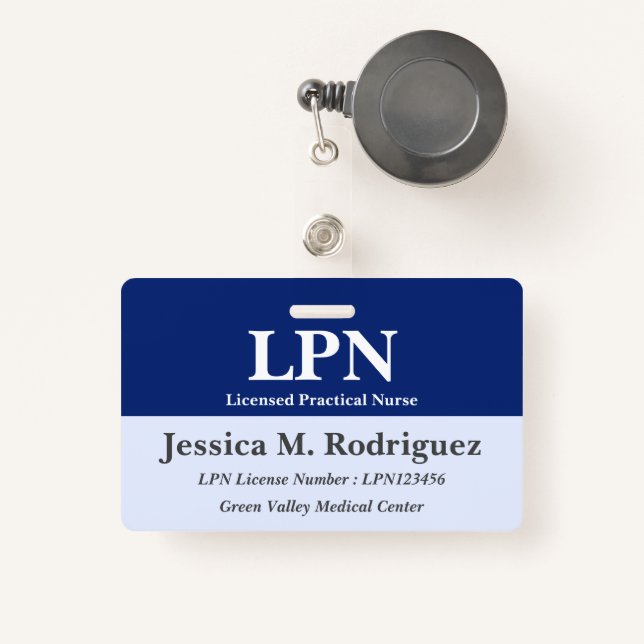 Badge LPN professionnel (Front with Retractable)