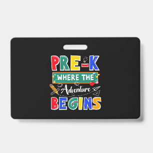 Badge Maternelle où l'aventure commence École drôle