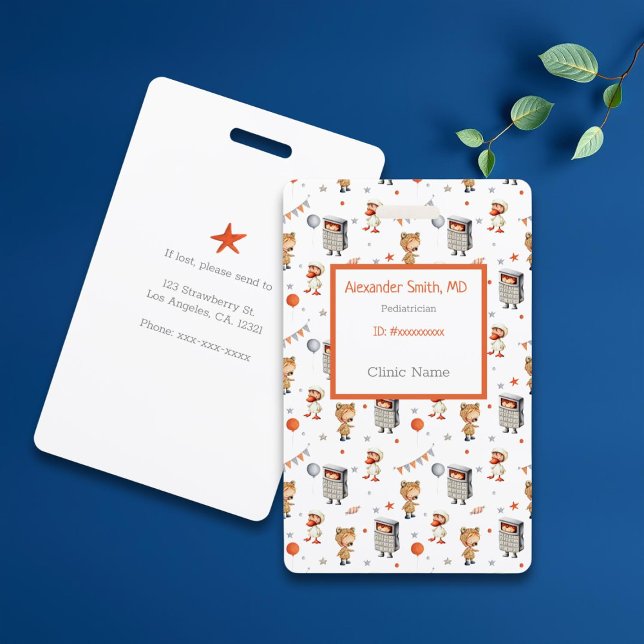 Badge Médecin pédiatrique de dessin animé amusant en cos (Créateur téléchargé)