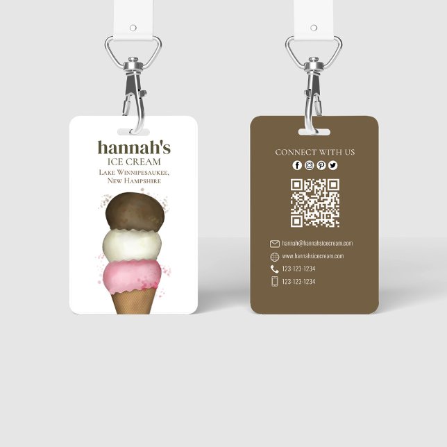 Badge Modèle de code QR du cône de crème glacée d'entrep (Custom ice cream employee badge with photo, name, and QR code for cafés and dessert shops.)