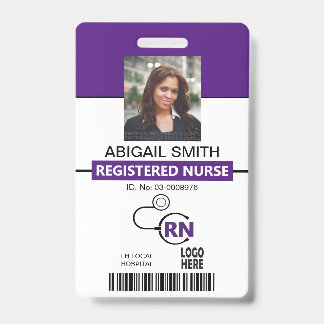 Badge Modèle de photo violet d'infirmière diplômée ID