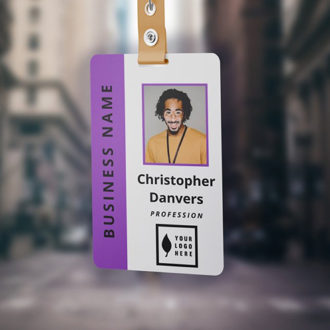 Badge Nettoyer le blanc violet Ajouter votre logo Employ (Créateur téléchargé)