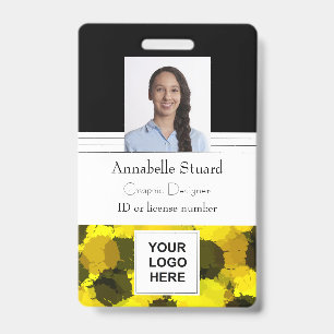 Badge Nom photo de l'employé jaune Code barre Logo de l'