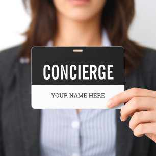 Badge nominatif de concierge avec cordon ou pince