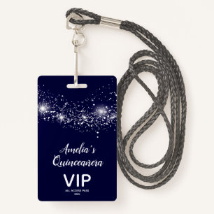 Badge Parties scintillant chic sur Navy Quinceañera Invi
