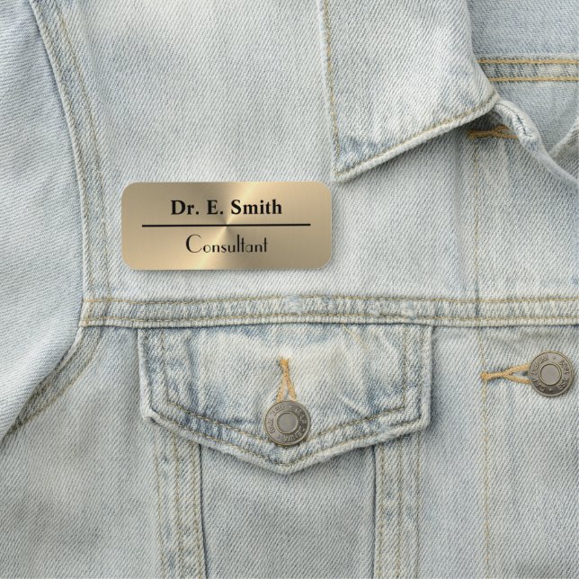 Badge personnalisé avec nom de médecin (En situation)