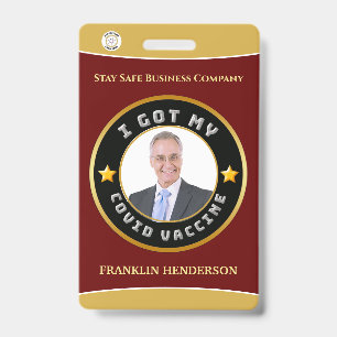 Badge personnalisé avec photo de l'employé et logo