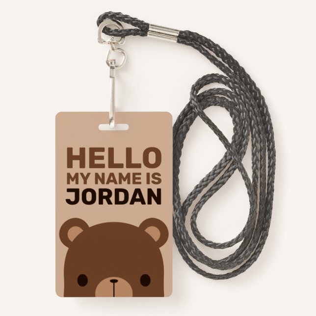 Badge Petit ours Brown mignon avec nom personnalisé (Devant avec lanière)