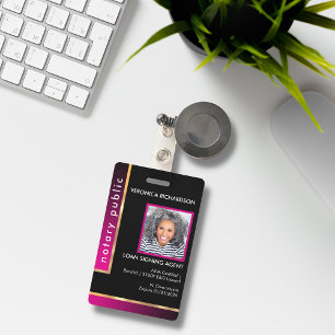 Badge photo de notaire professionnel noir et rose