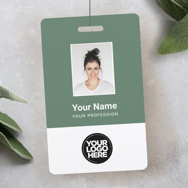 Badge Photo d'employé vert sauge, logo, nom (Créateur téléchargé)