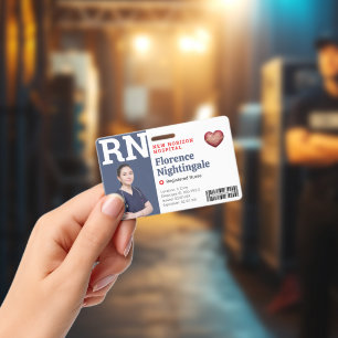 Badge photo d'identité de l'employé médical RN ave