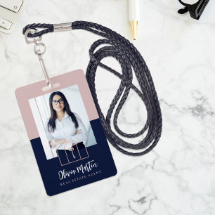 Badge Photo et logo modernes de biens immobiliers profes