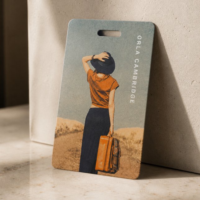 Badge Photographe Full Simple (A stylish design forward minimalist ID badge for sleek company branding)