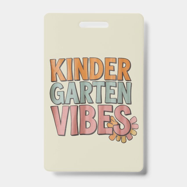 Badge Retourner à l'école maternelle Pré K Première anné (Avant)