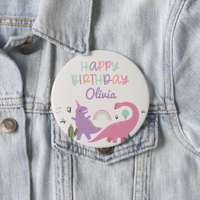 Badge Rond 10 Cm Bouton d'anniversaire rose fille Dinosaur heureux (En situation)