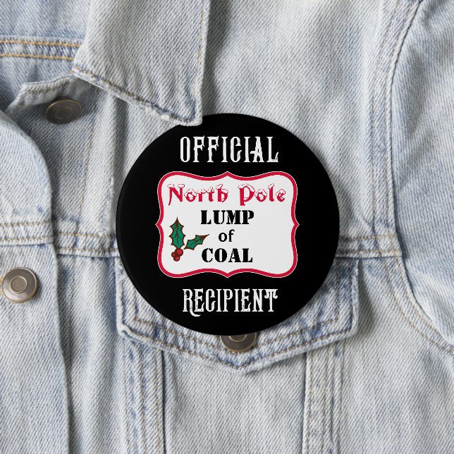 Badge Rond 10 Cm Bouton de Noël Morceau de Charbon (En situation)