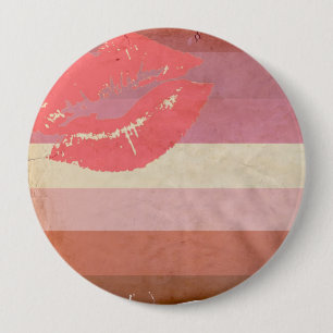 BADGE ROND 10 CM CONCEPTION VINTAGE DE FIERTÉ LESBIENNE DE ROUGE 