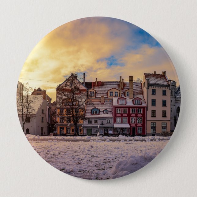 Badge Rond 10 Cm Coucher de soleil sur la rue à Riga (Devant)