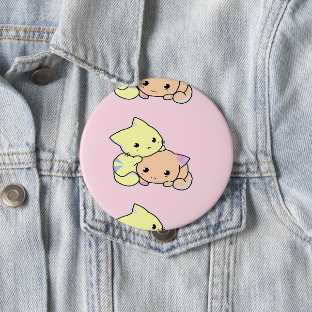 Badge Rond 10 Cm De mignons petits culs roses (En situation)