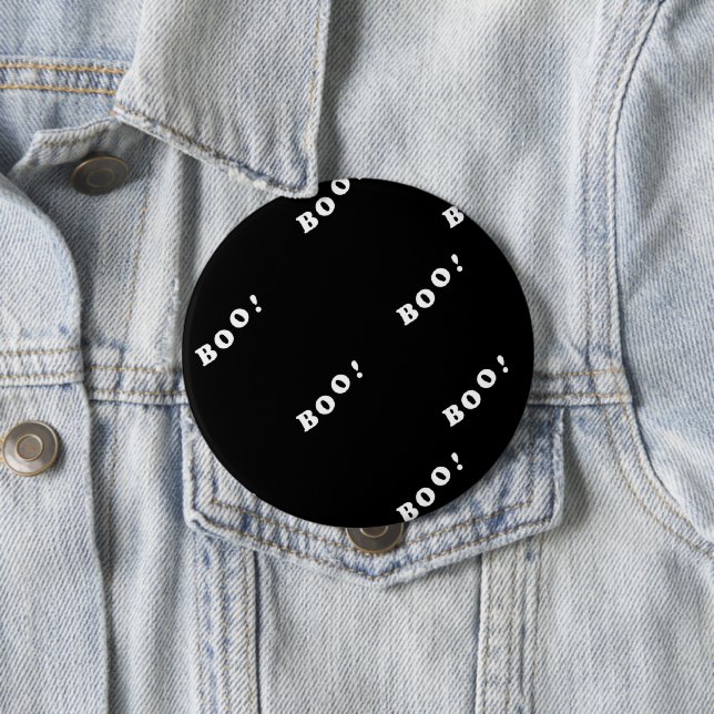 Badge Rond 10 Cm Halloween mots de passe sur noir (En situation)