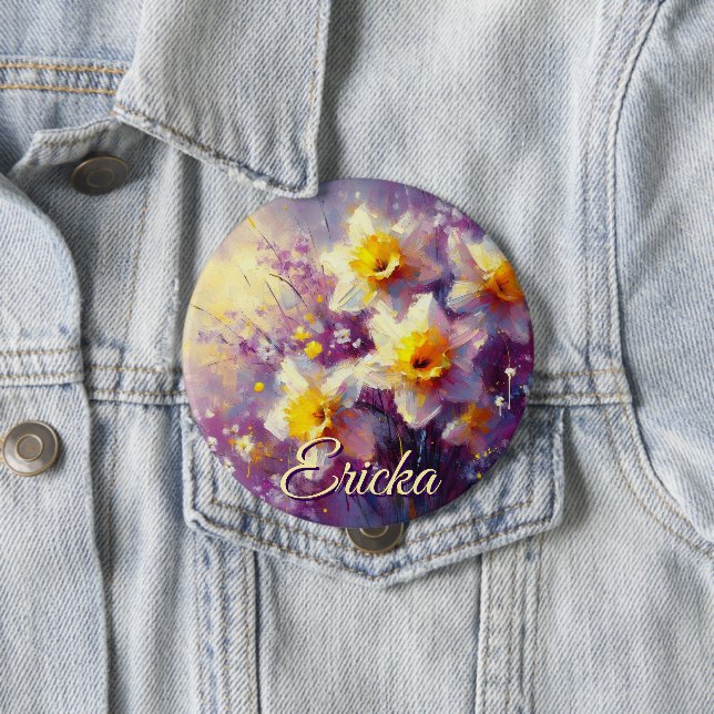 Badge Rond 10 Cm Impressionniste Daffodil Floral Purple Personnalis (En situation)