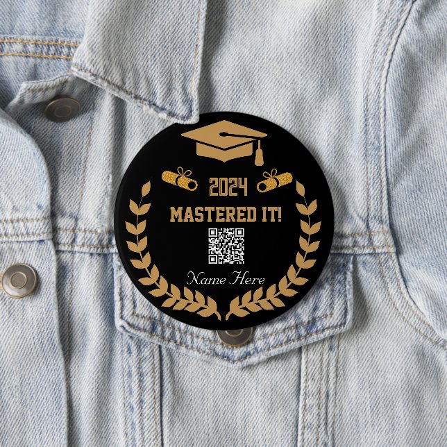 Badge Rond 10 Cm Mal ! Graduation QR personnalisée 2024 (En situation)
